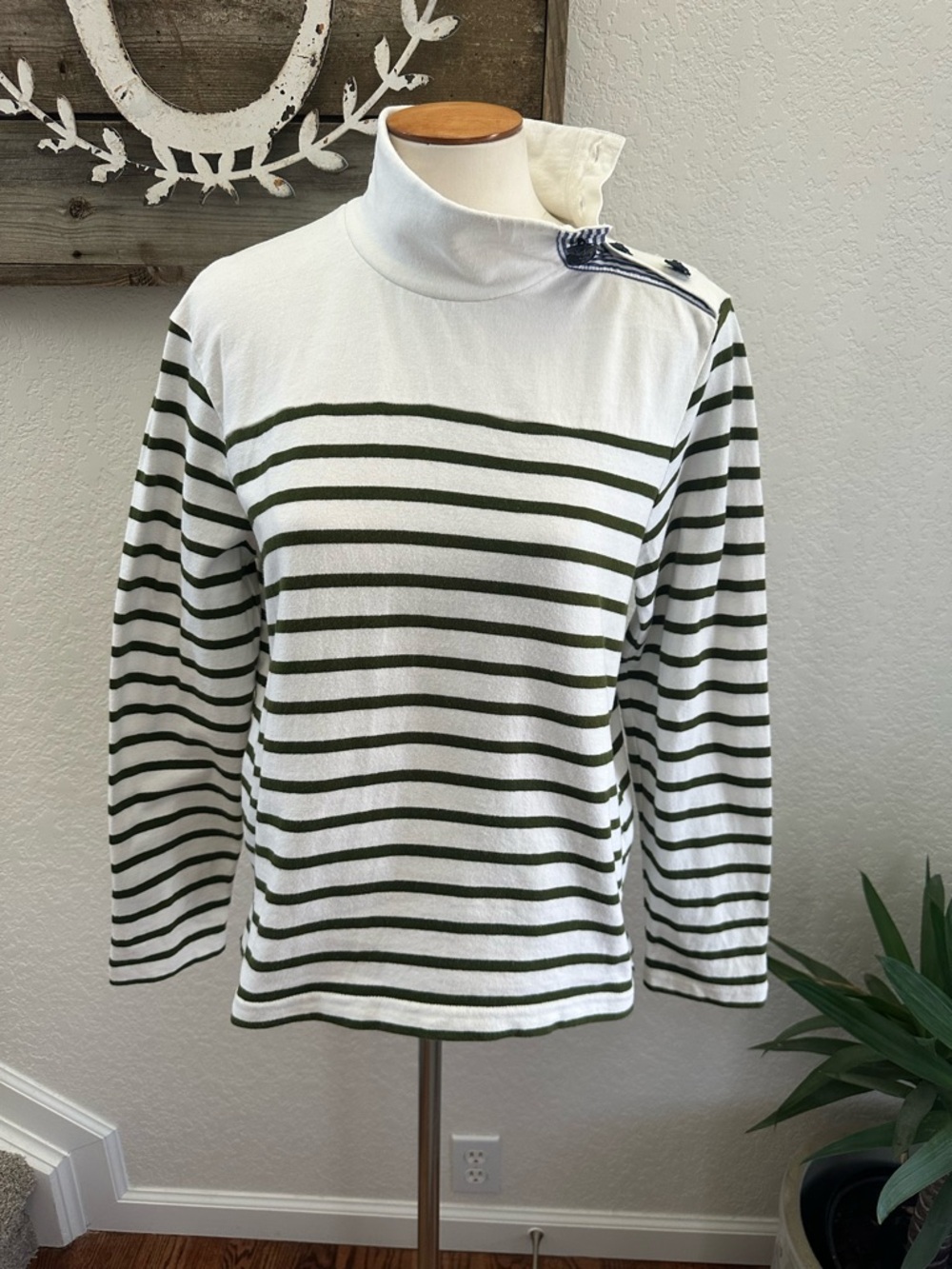 J. Crew Striped Turtleneck Mock neck nautical button Top - White & Olive size S